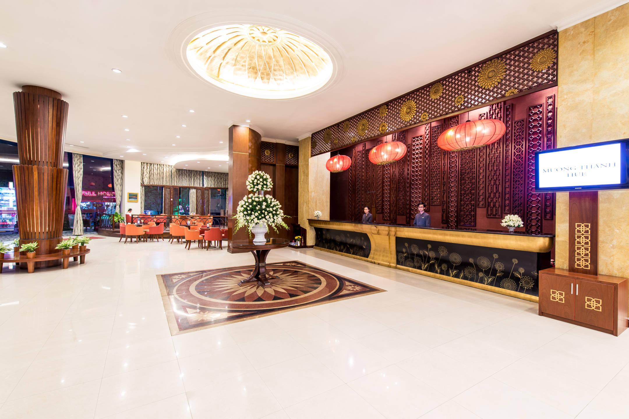 Muong Thanh Holiday Hue Hotel Екстер'єр фото