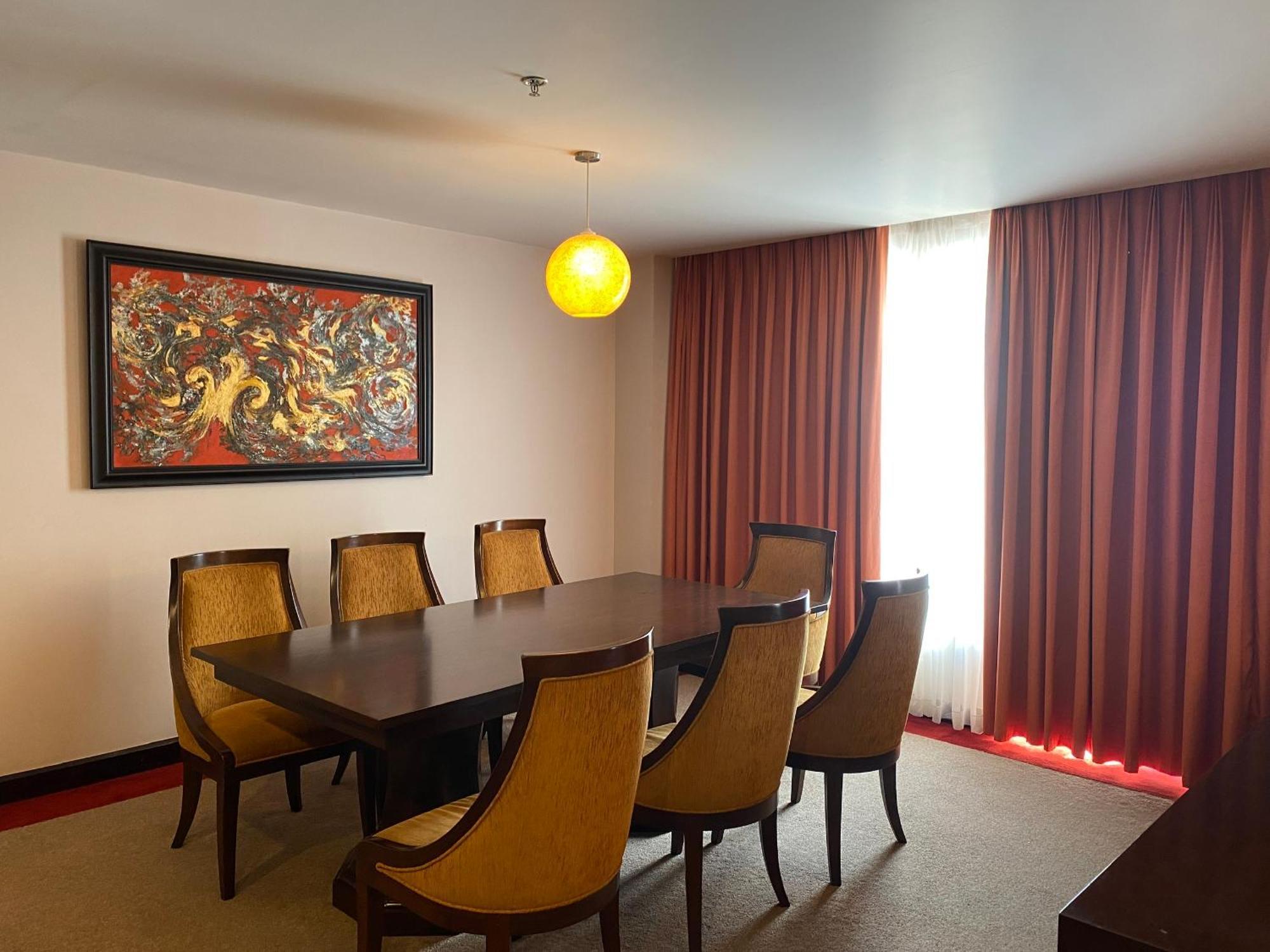 Muong Thanh Holiday Hue Hotel Номер фото