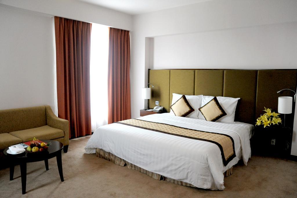 Muong Thanh Holiday Hue Hotel Екстер'єр фото