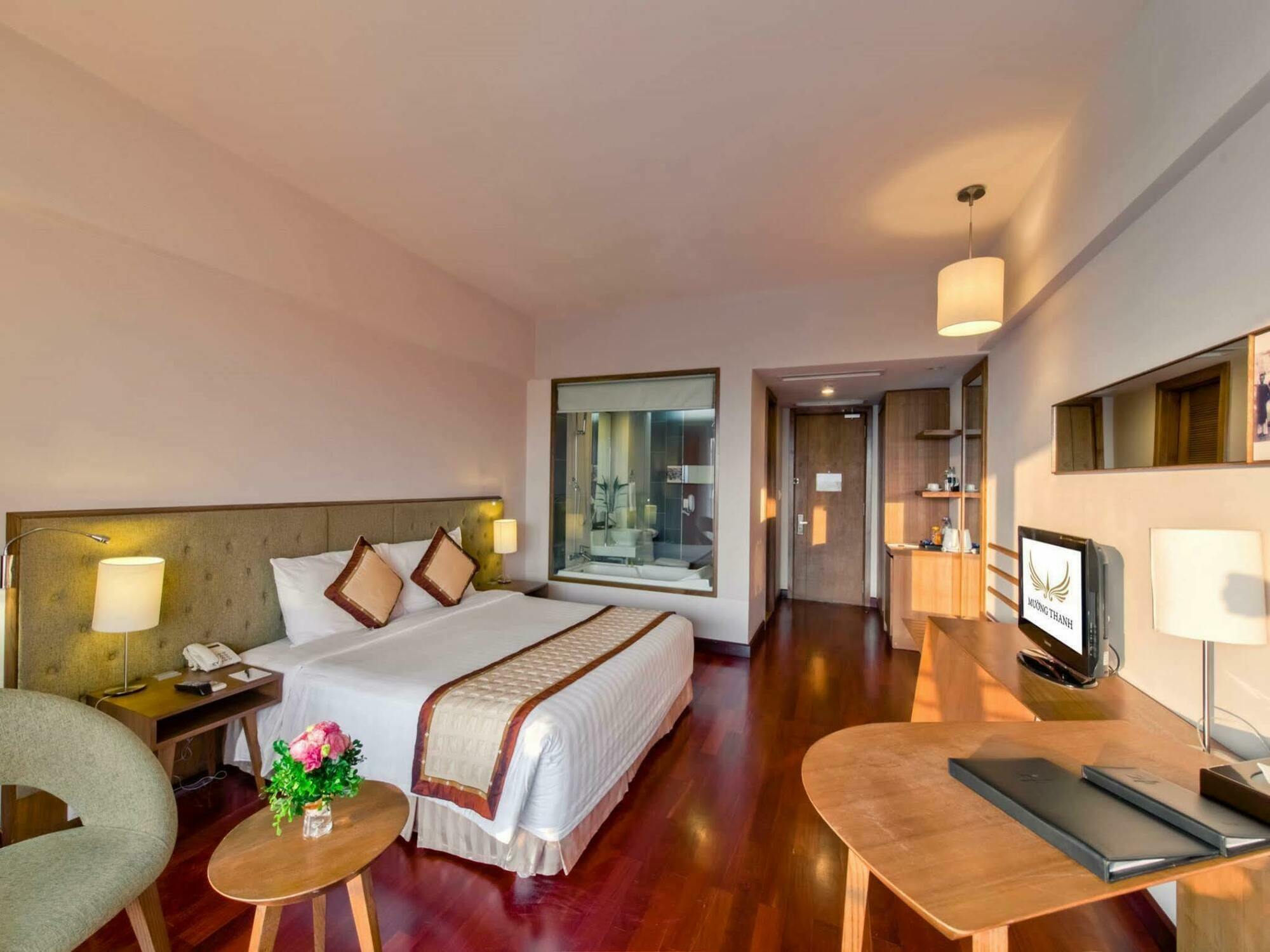 Muong Thanh Holiday Hue Hotel Екстер'єр фото
